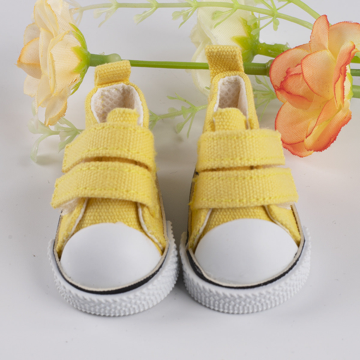 Canvas Shoes in stock