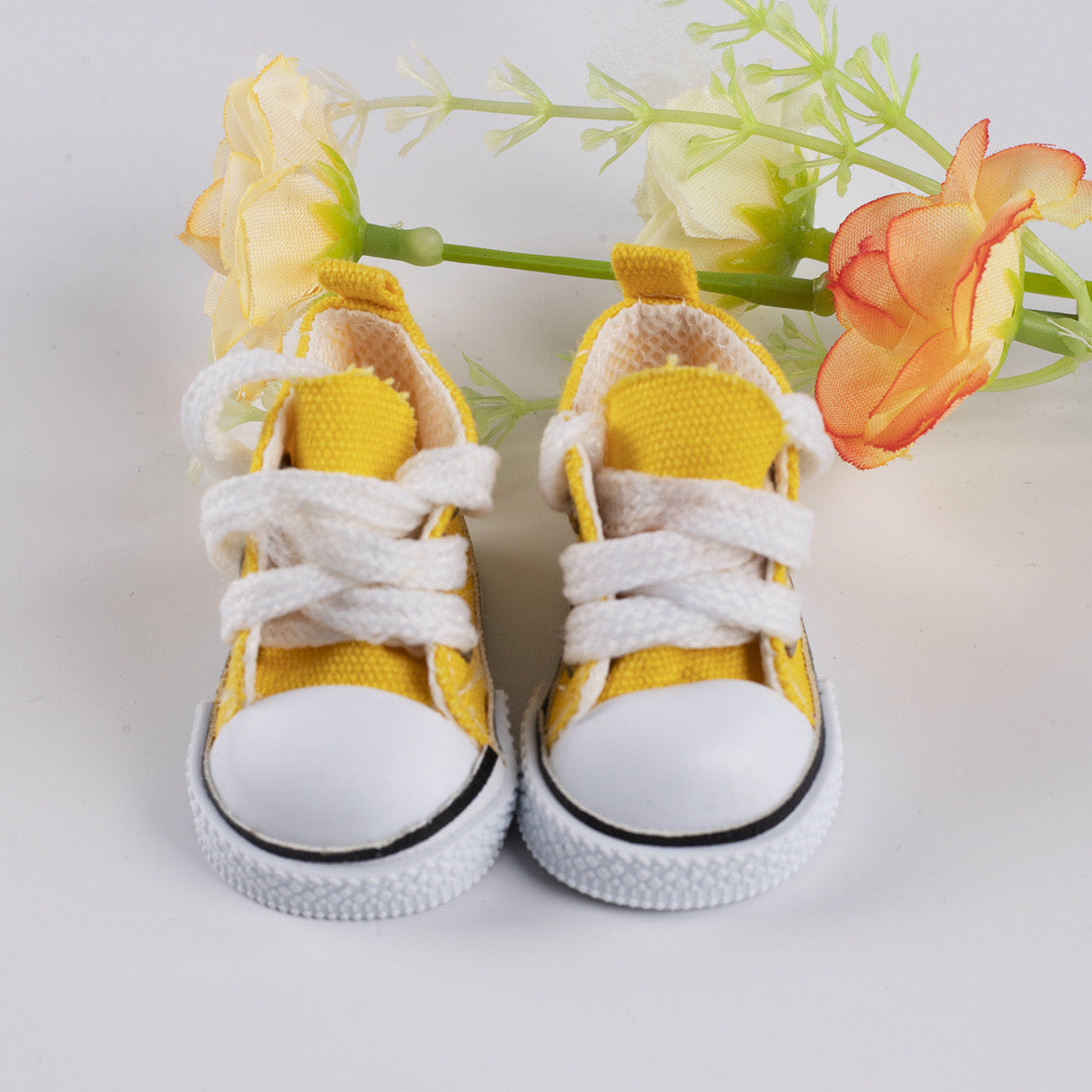 Canvas Shoes in stock