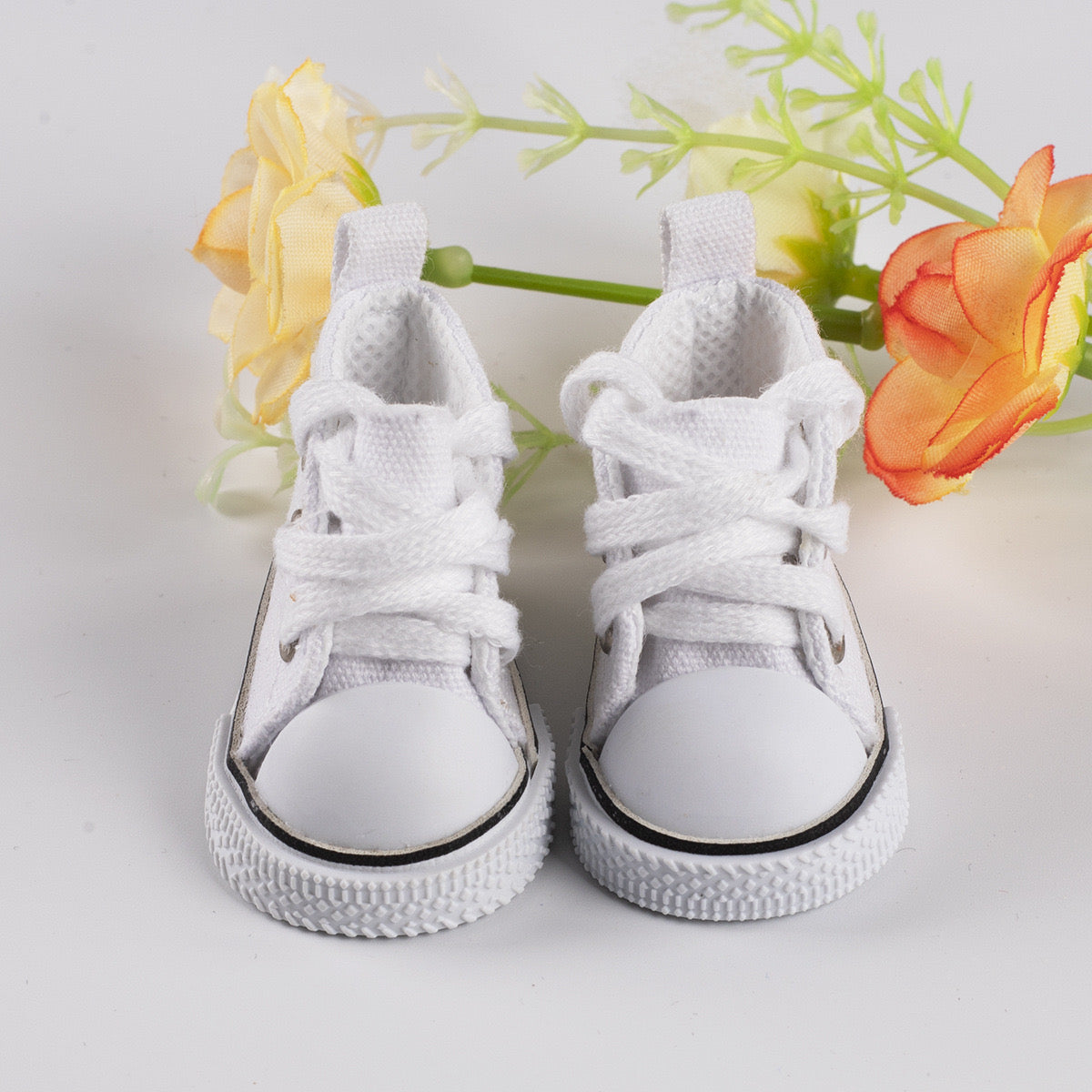 Canvas Shoes in stock