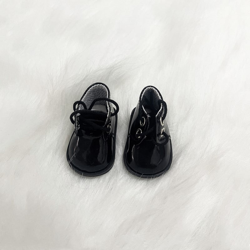 Leather Shoes in stock